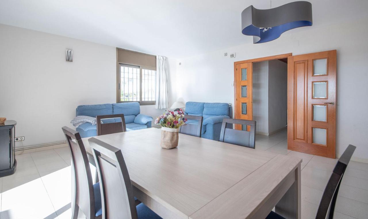 R113 Beachfront Apartment Romeu Calafell Kültér fotó